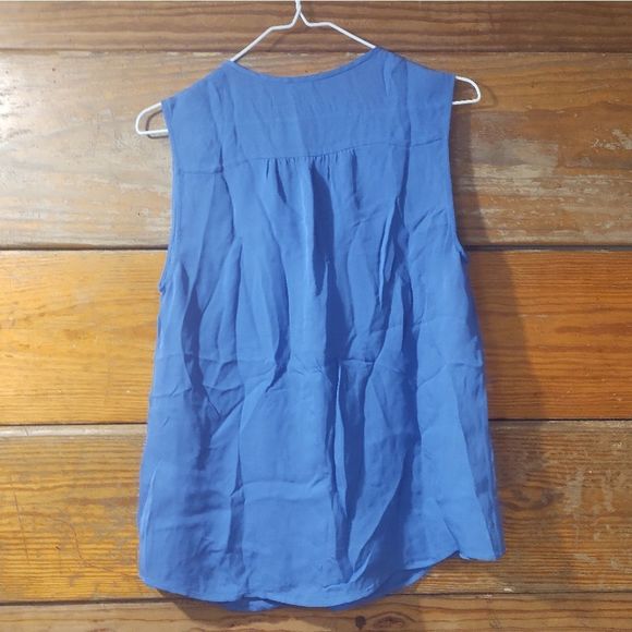 Joíe || 100% Silk Purple Sleeveless Button Up Blouse Size S - Picture 3 of 5